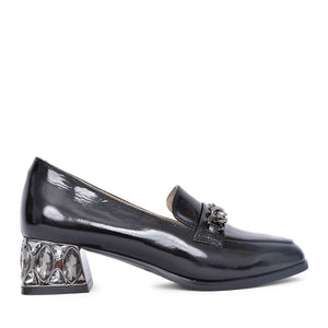 LORETTA VITALE Black Patent Block Heel Loafer