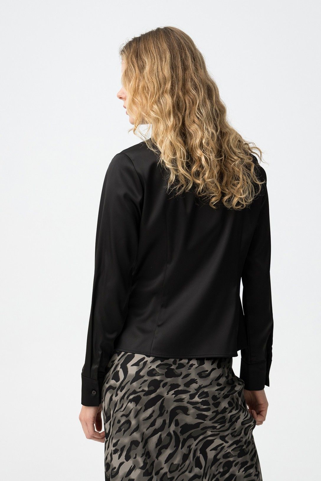 Tiffosi Justina Black Shirt