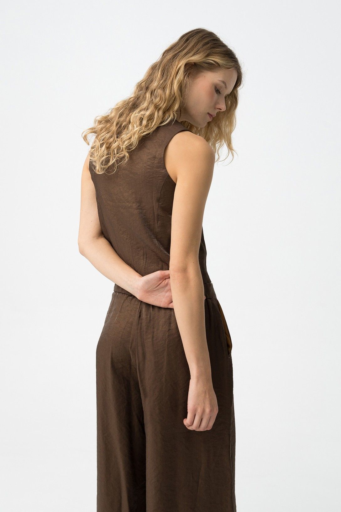 Tiffosi Fiesta Waistcoat in Chocolate Brown