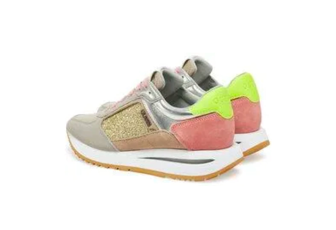 Guess penko walking shoe