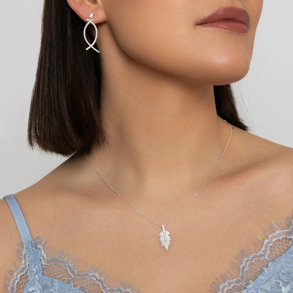 KNIGHT & DAY - Silver Leaf Necklace