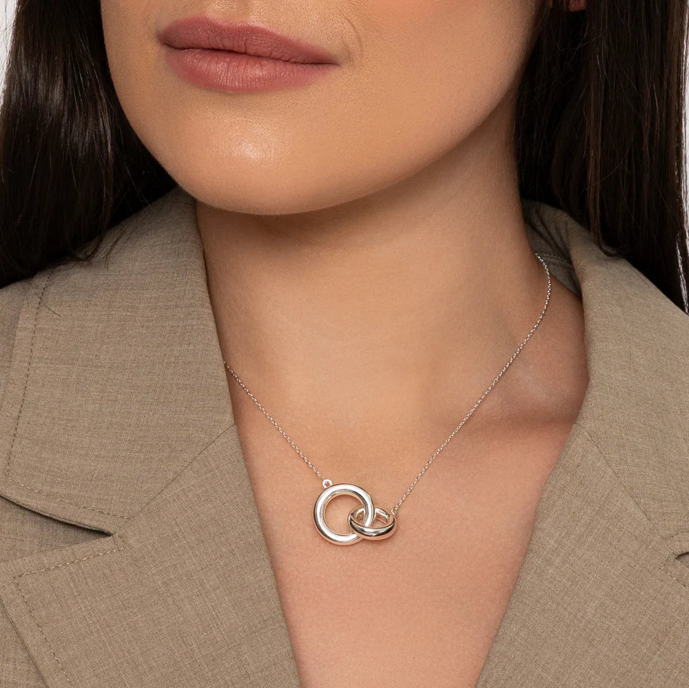KNIGHT & DAY - Chunky Interlink Circles Silver Necklace