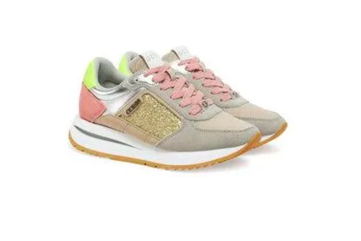 Guess penko walking shoe
