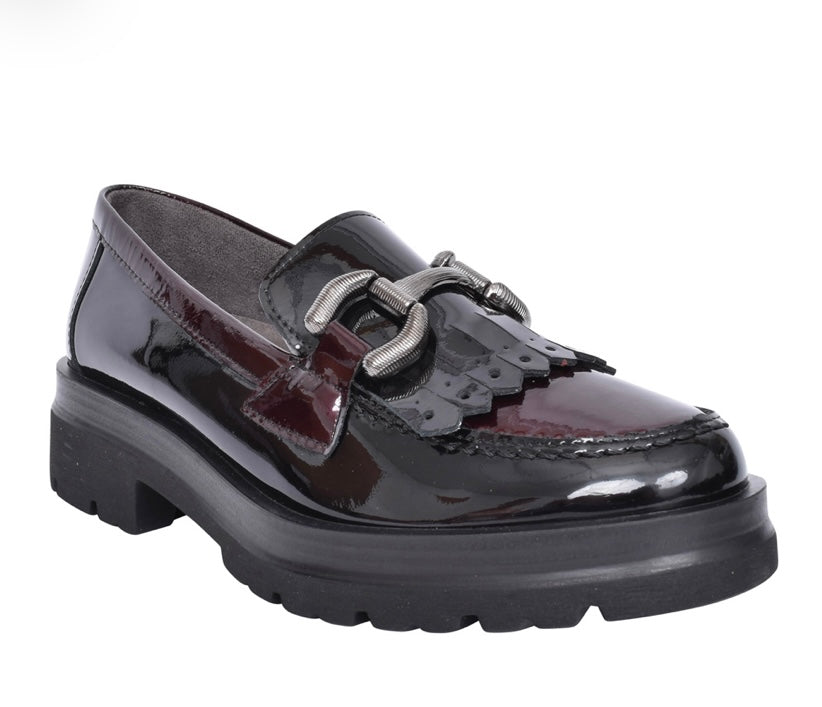 Pitillos Patent Loafer Burgundy