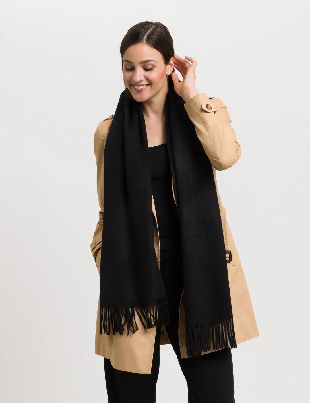 FRAAS Cashmink Scarf in Black
