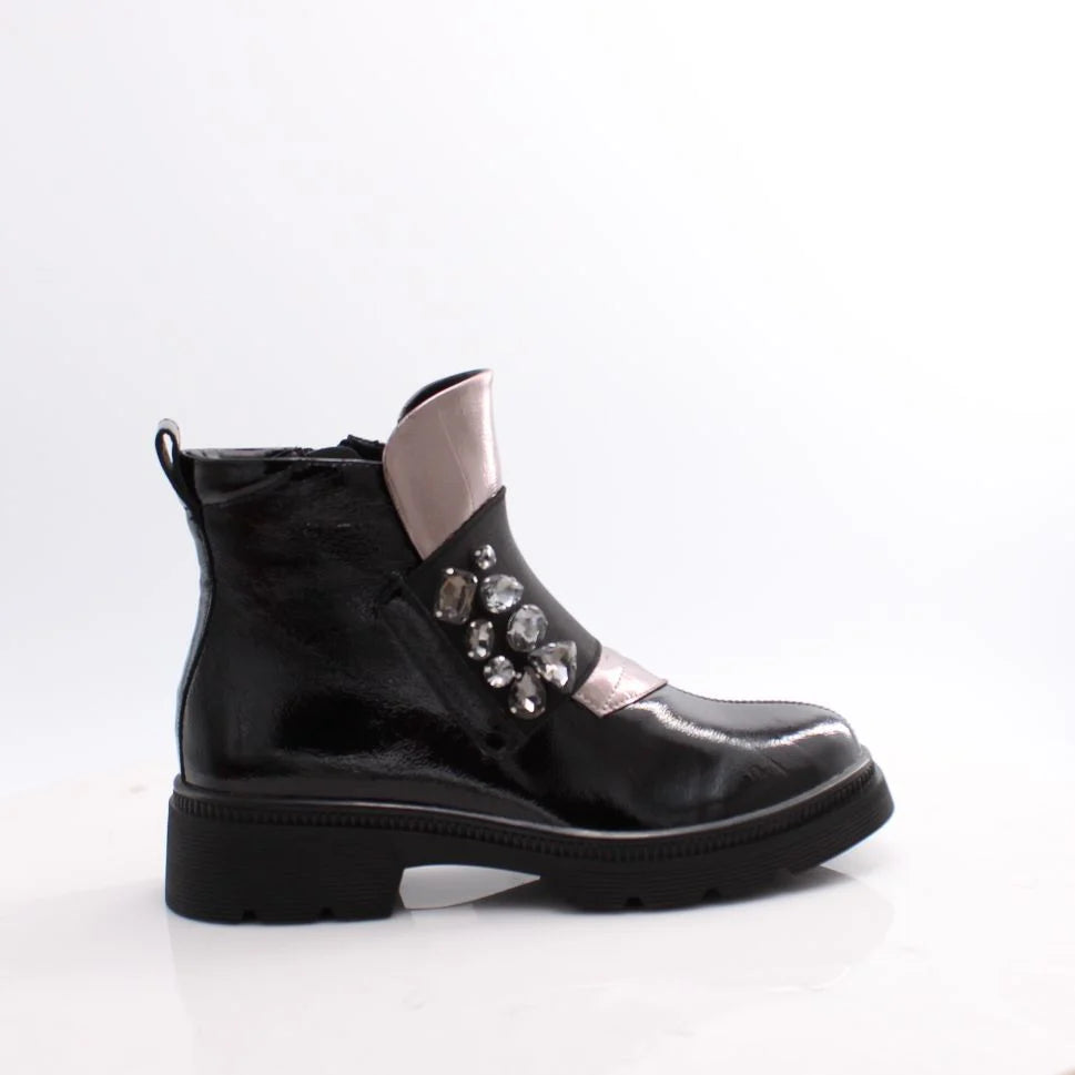Loretta Vitale Patent Flat Ankle Boot