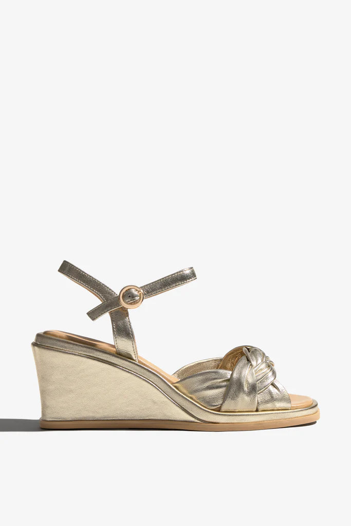 Regarde Le Ciel Eshe Gold