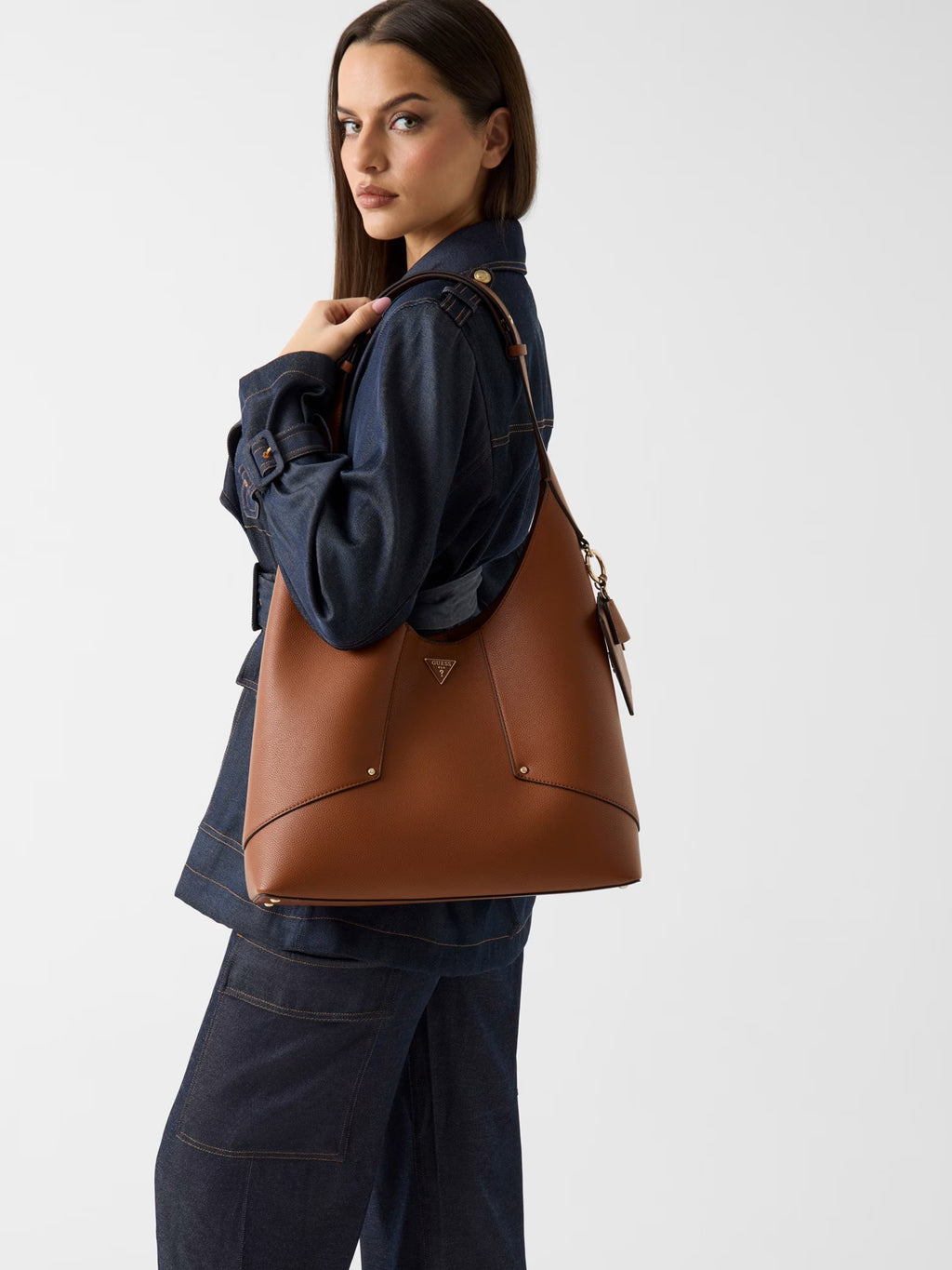 GUESS Darcy Bag in Cognac