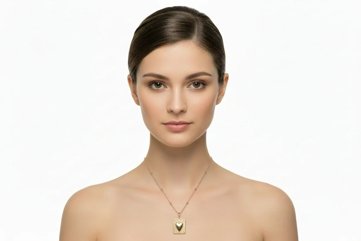 KNIGHT & DAY - Heart Design Gold Pendant