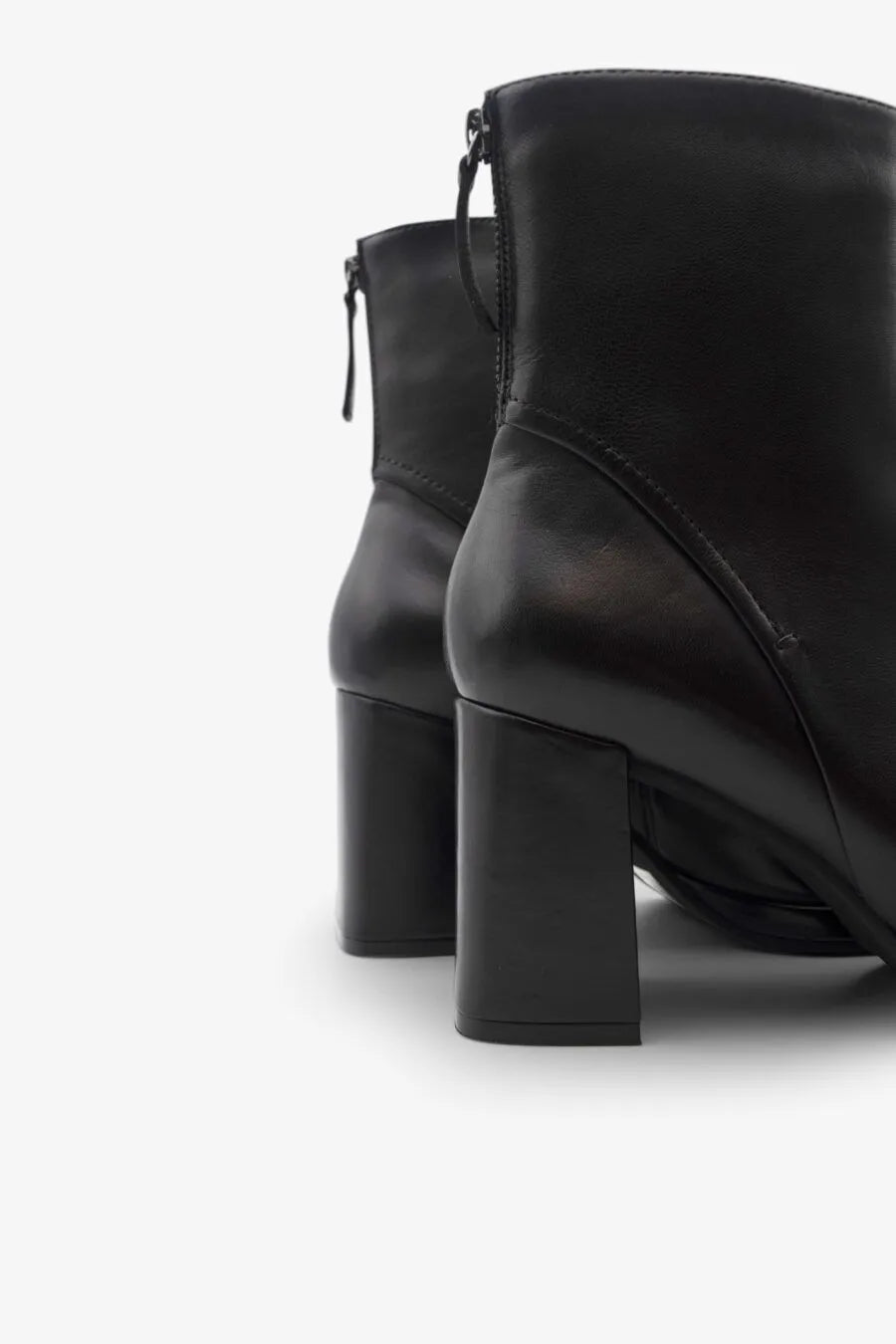 Regarde De Ciel Analisa Ankle Boot Black