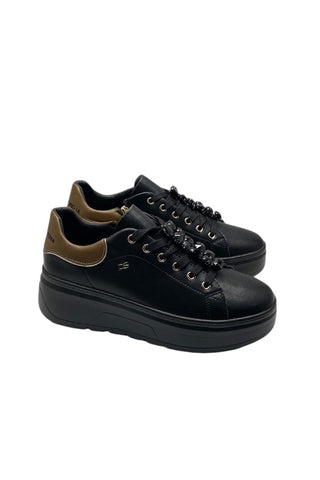 DONNA SERINA Lace up flatform trainer