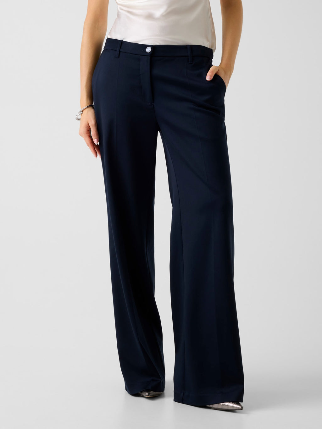 GUESS CHLOE Relaxed Pants