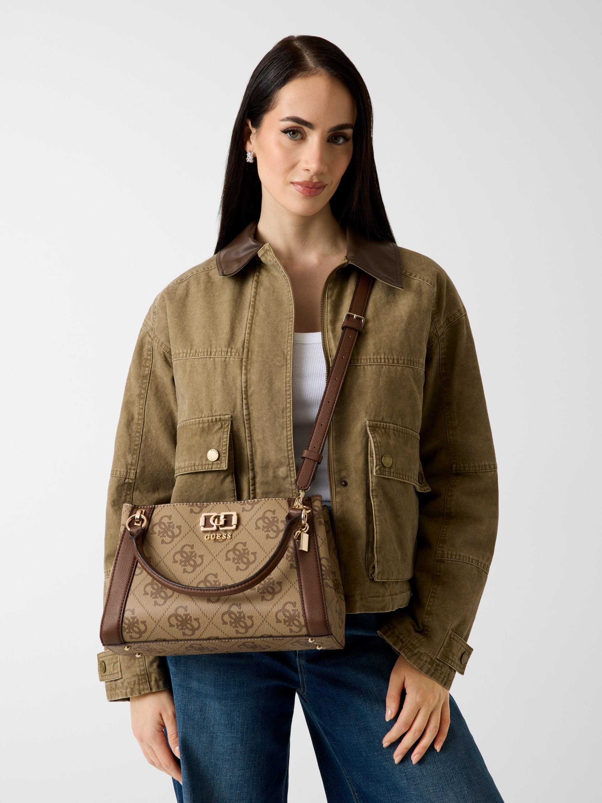 GUESS KARNILLA Logo Girlfriend Satchel
