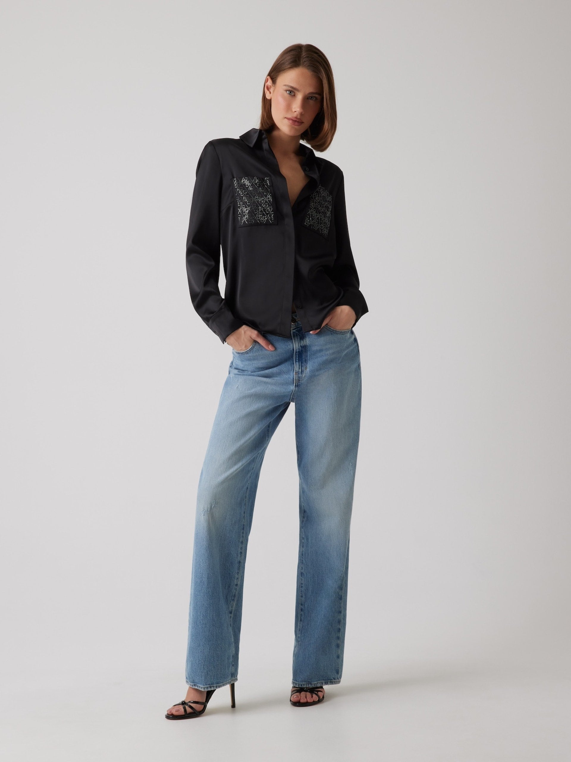 GUESS Marguerite HotFix Shirt – SHOOZZ
