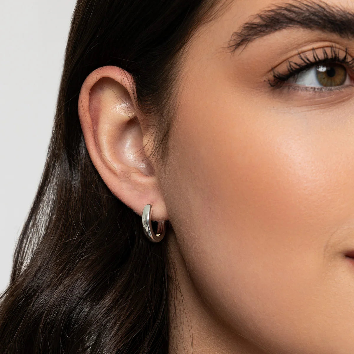 KNIGHT & DAY - Small Silver Hoops