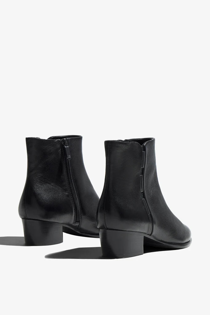 Regarde Le Ciel Lori 02 Black Ankle Boot
