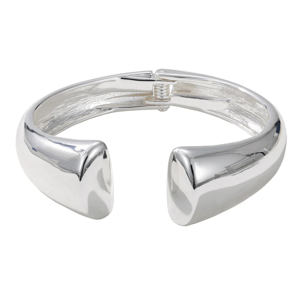 KNIGHT & DAY - ODETTE SILVER BANGLE