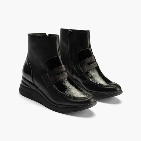 Pitillos Black Low Wedge Boot