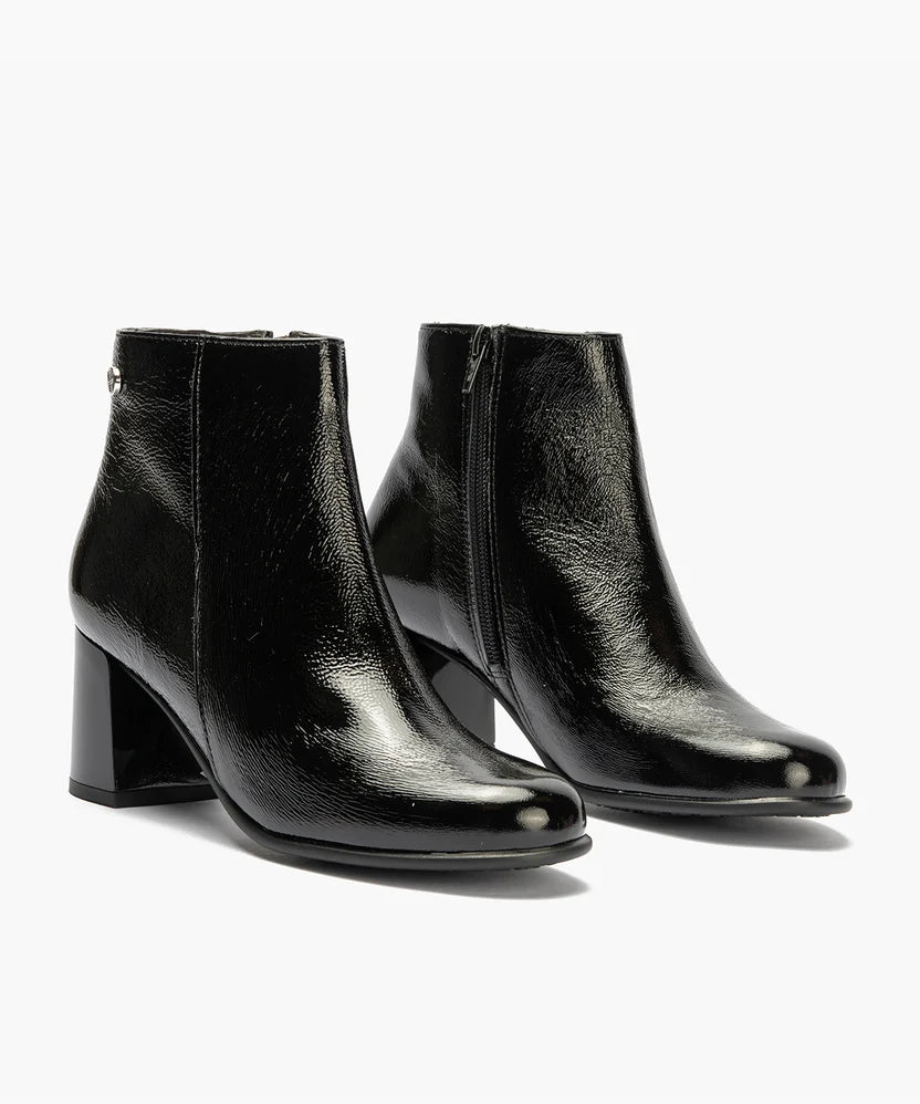Pitillos Black Patent Heeled Ankle Boot