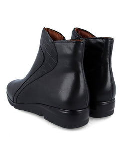 Pitillos Wedge Ankle Boot Black