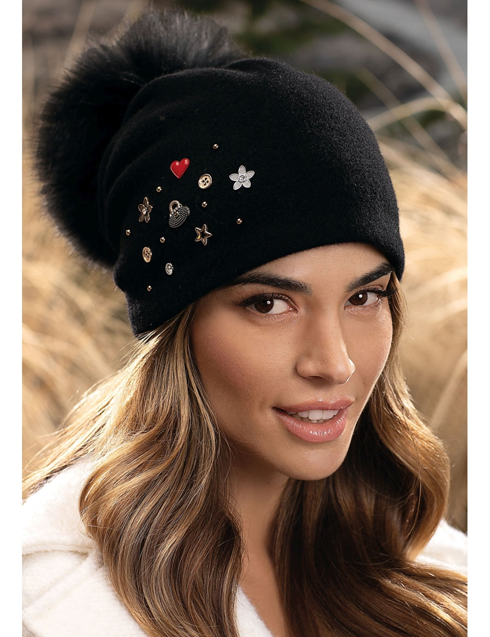 Willi Onita Pom Pom Wool Hat