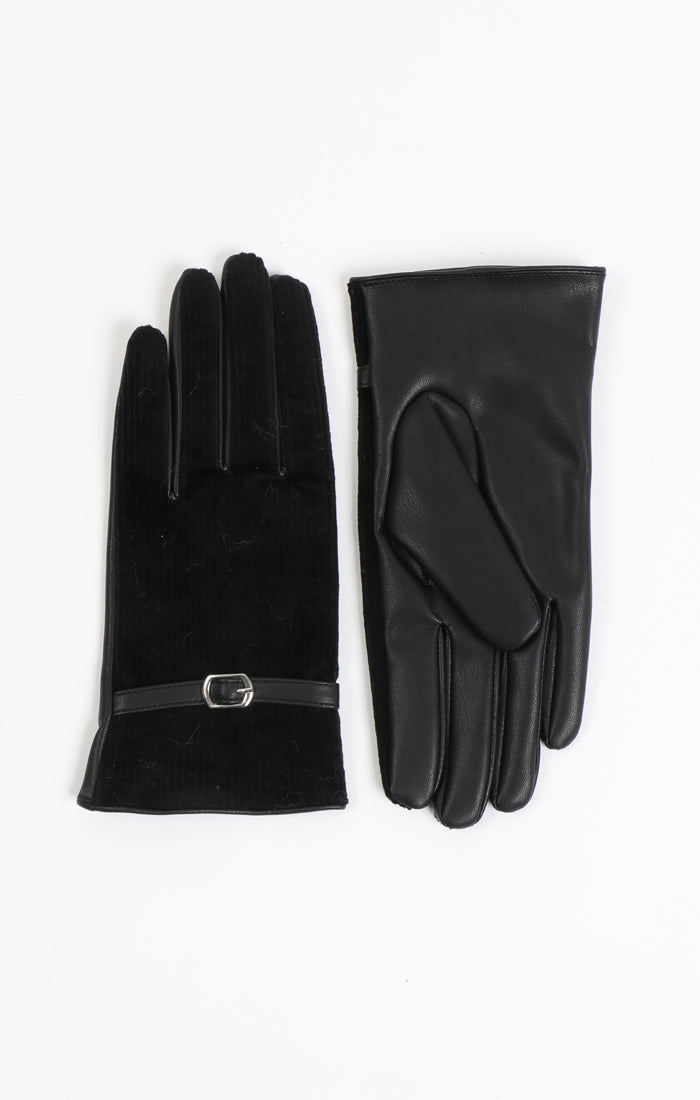 Kari Glove in Black