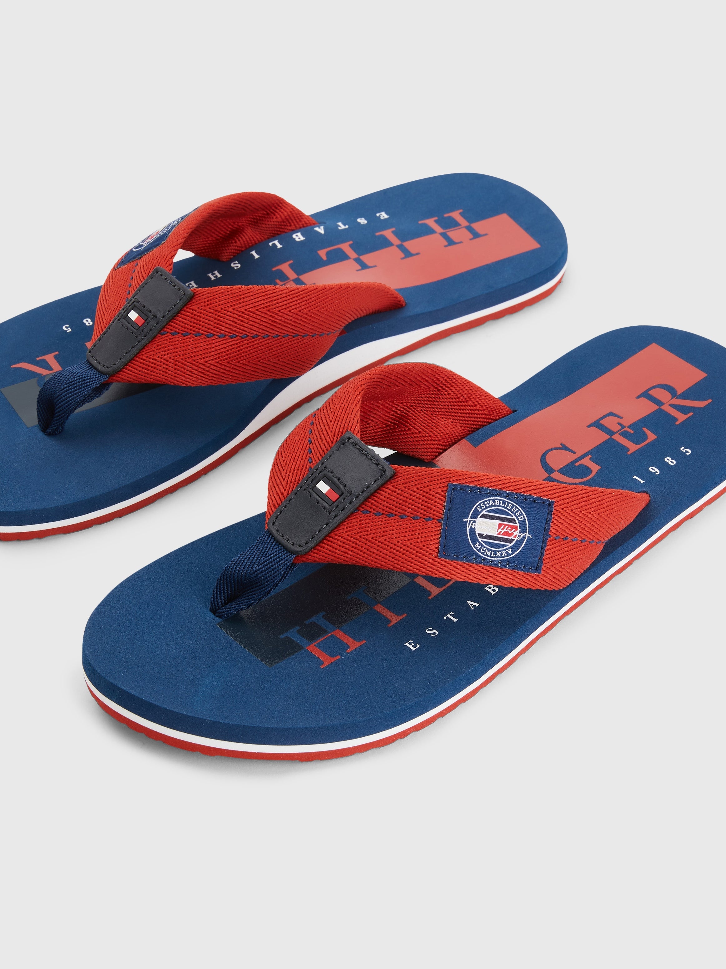 TOMMY HILFIGER MENS Beach Sandal Red